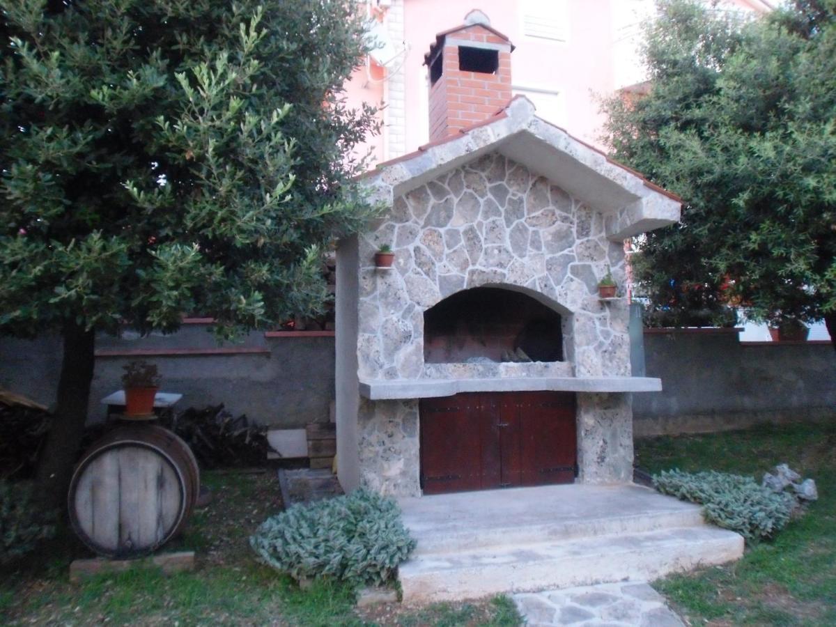 A&L Apartment Sukošan Екстериор снимка